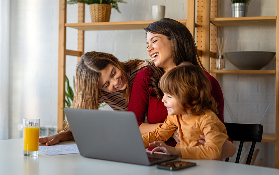 Work-from-Home Moms & Isolation: Finding Balance and Connection
